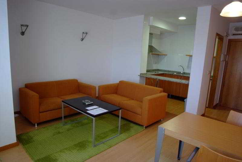 Colón Tuy Tui Exterior foto